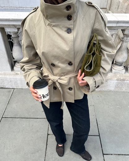 Millie – Cropped Trench Coat for Effortless Autumn Elegance