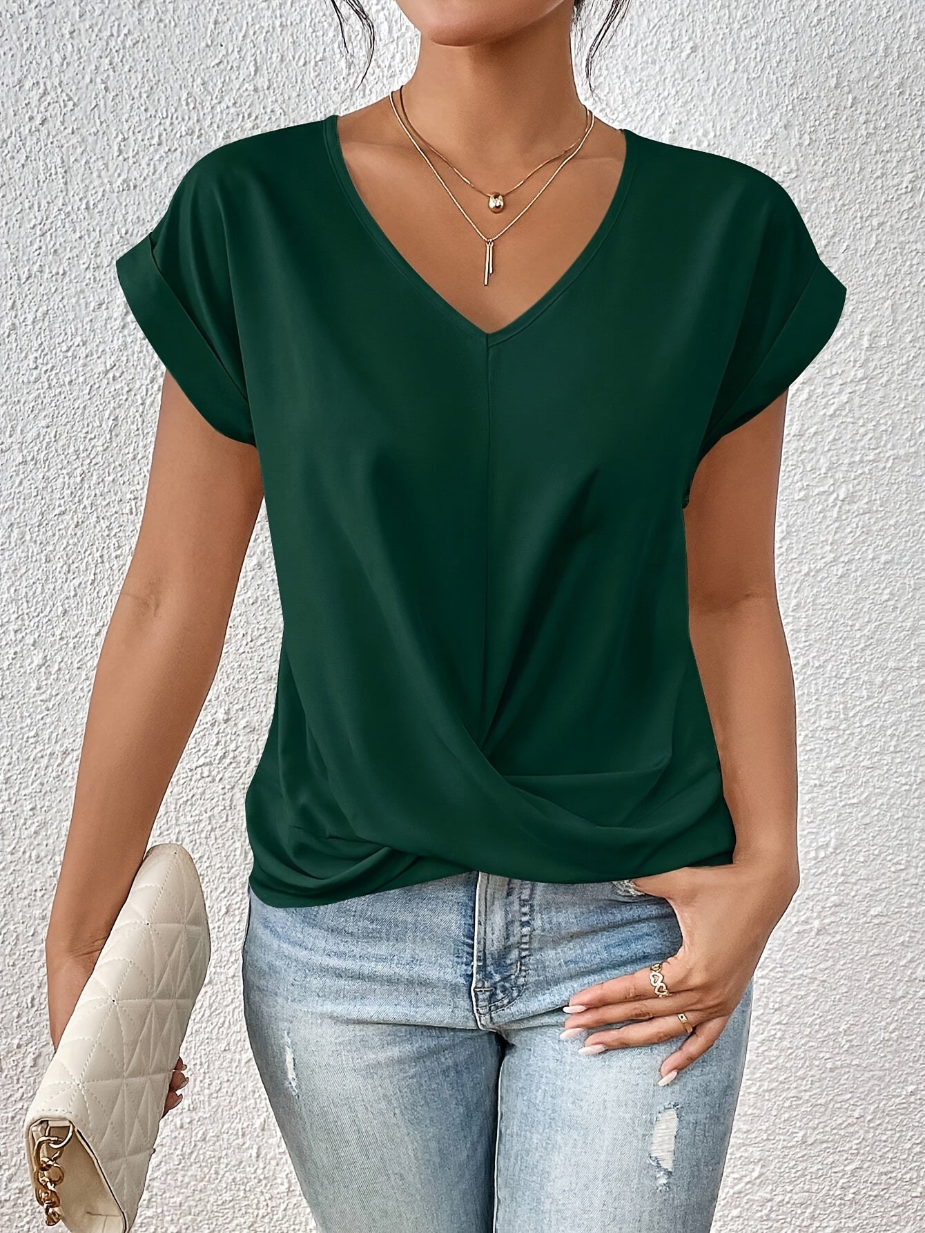 P&C Newcastle | Comfortable T-shirt with Elegant Neckline (TEMPORARILY 1+1 FREE!)
