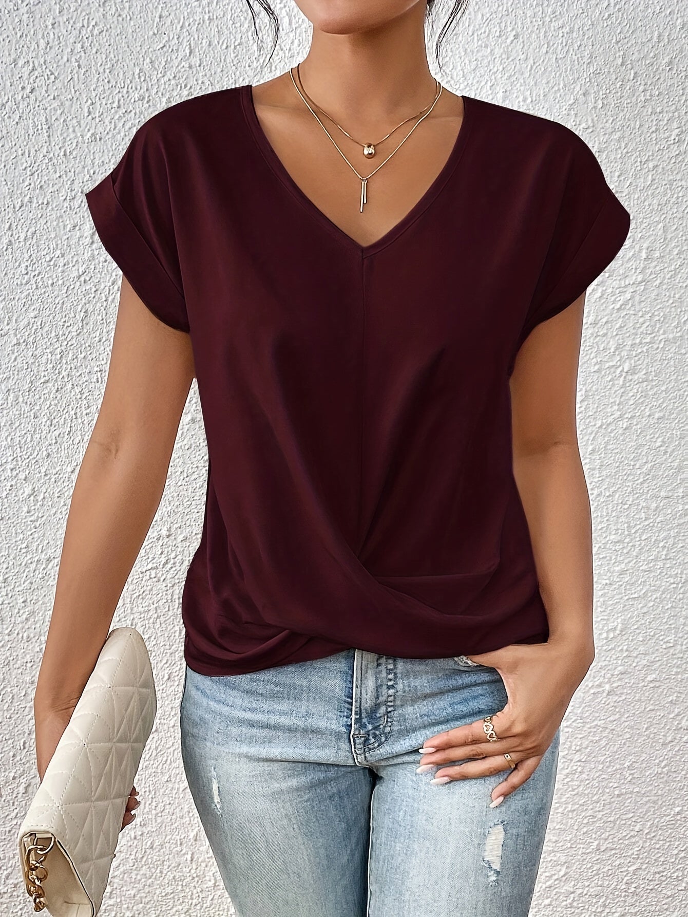 P&C Newcastle | Comfortable T-shirt with Elegant Neckline (TEMPORARILY 1+1 FREE!)