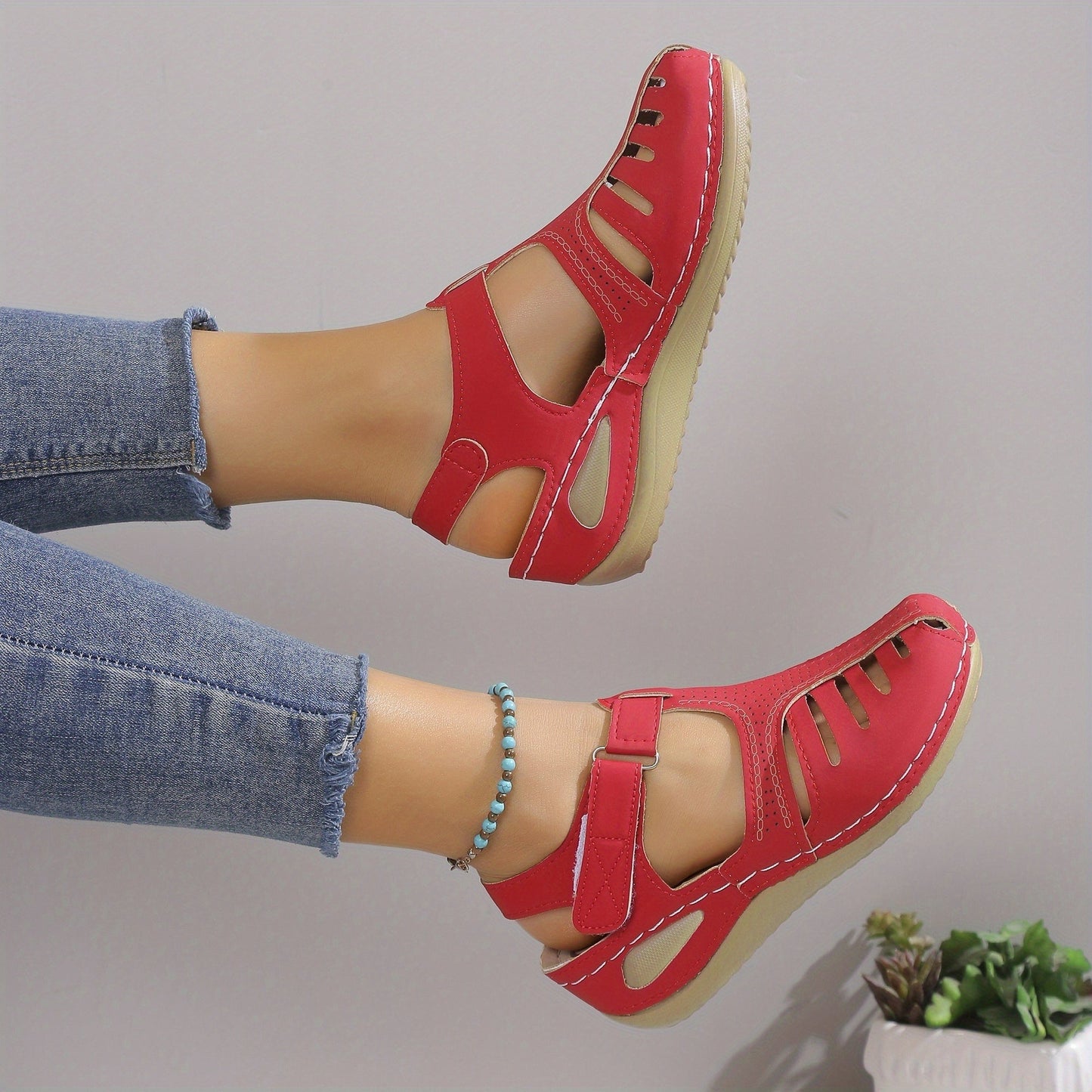 Fabienne – Comfort Sandals with Gentle Lift