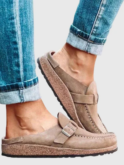 Valencia – Suede Buckle Comfort Clogs