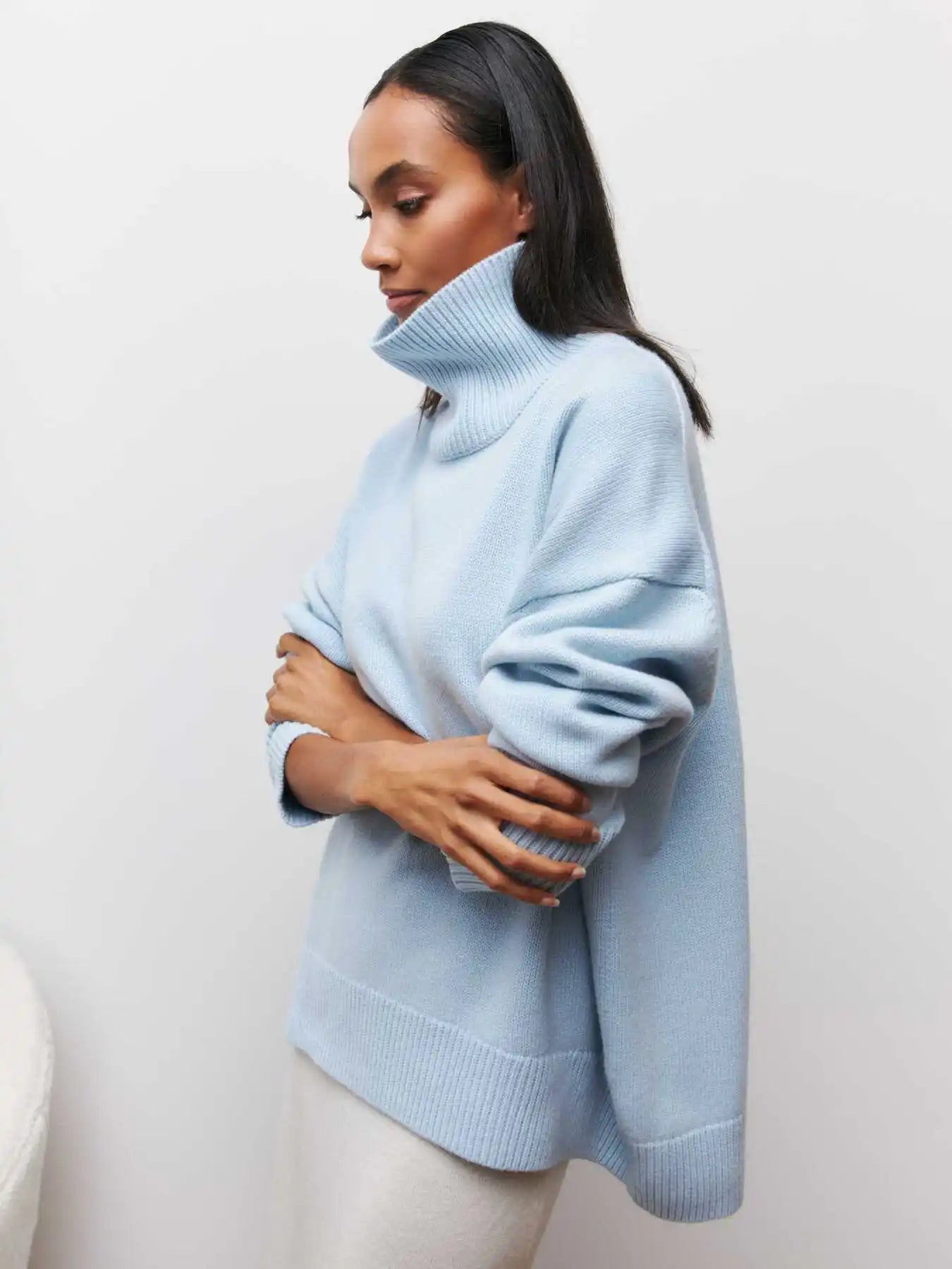 Eva™ - Premium Turtle Neck