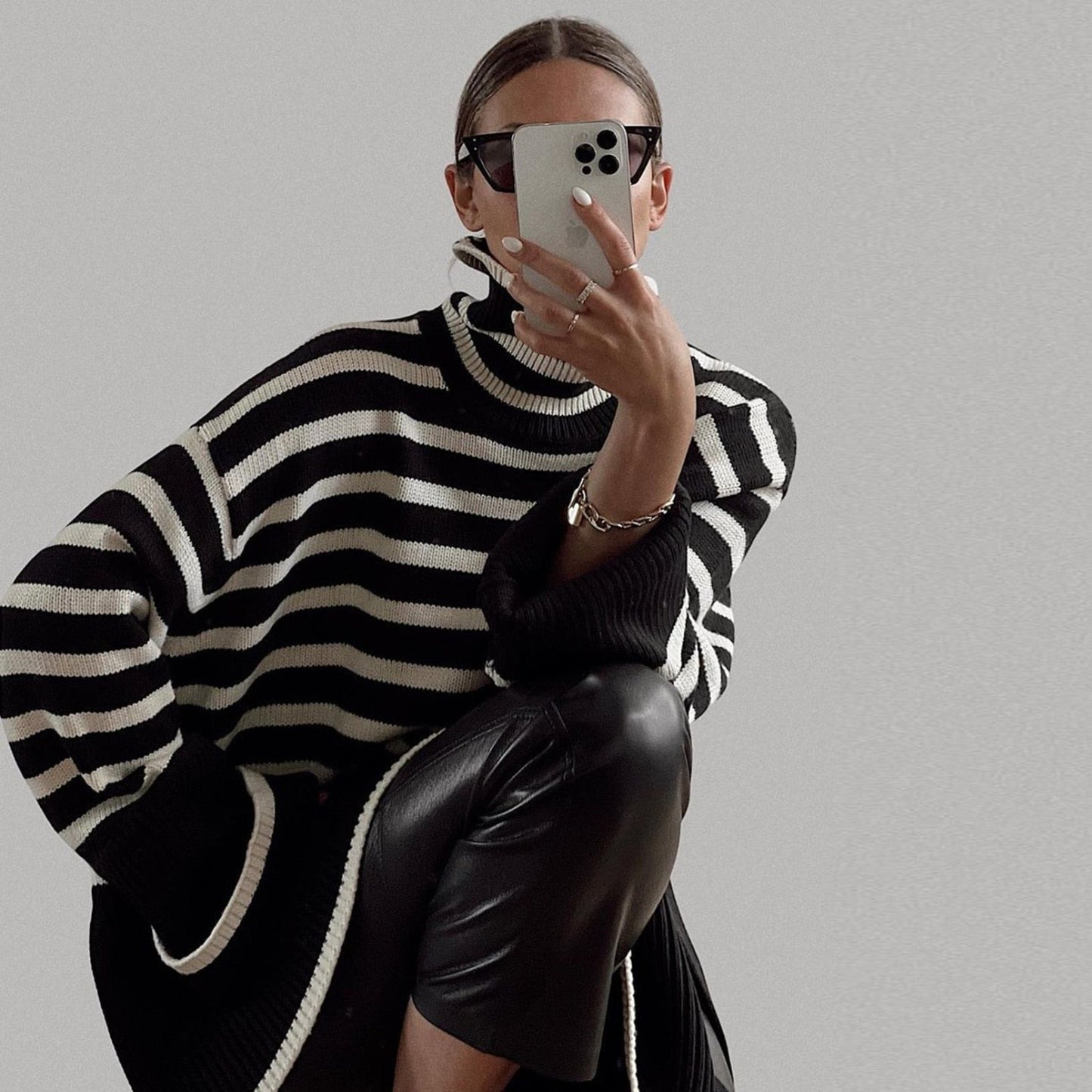 Calla – Chic Striped Casual Sweater
