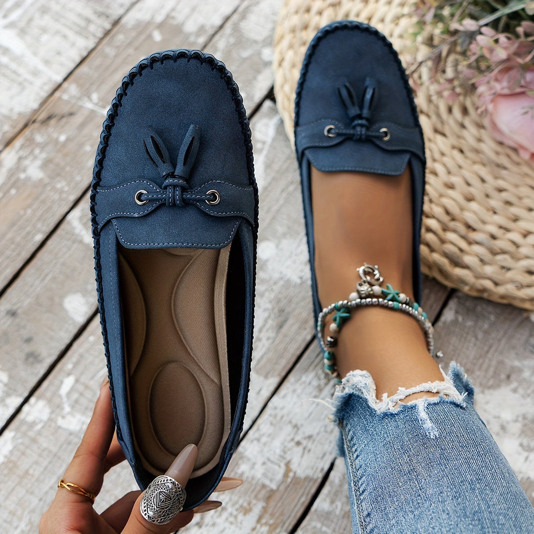 Natalie – Classic Loafers with Tassel Detail