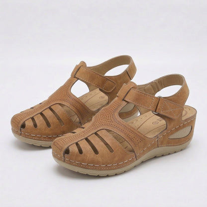 Fabienne – Comfort Sandals with Gentle Lift