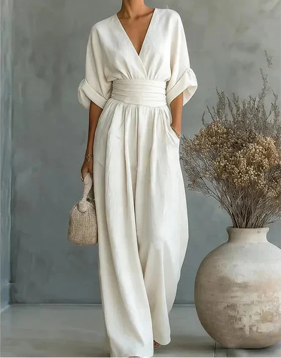 Kloe – Elegant V-Neck Wide-Leg Jumpsuit